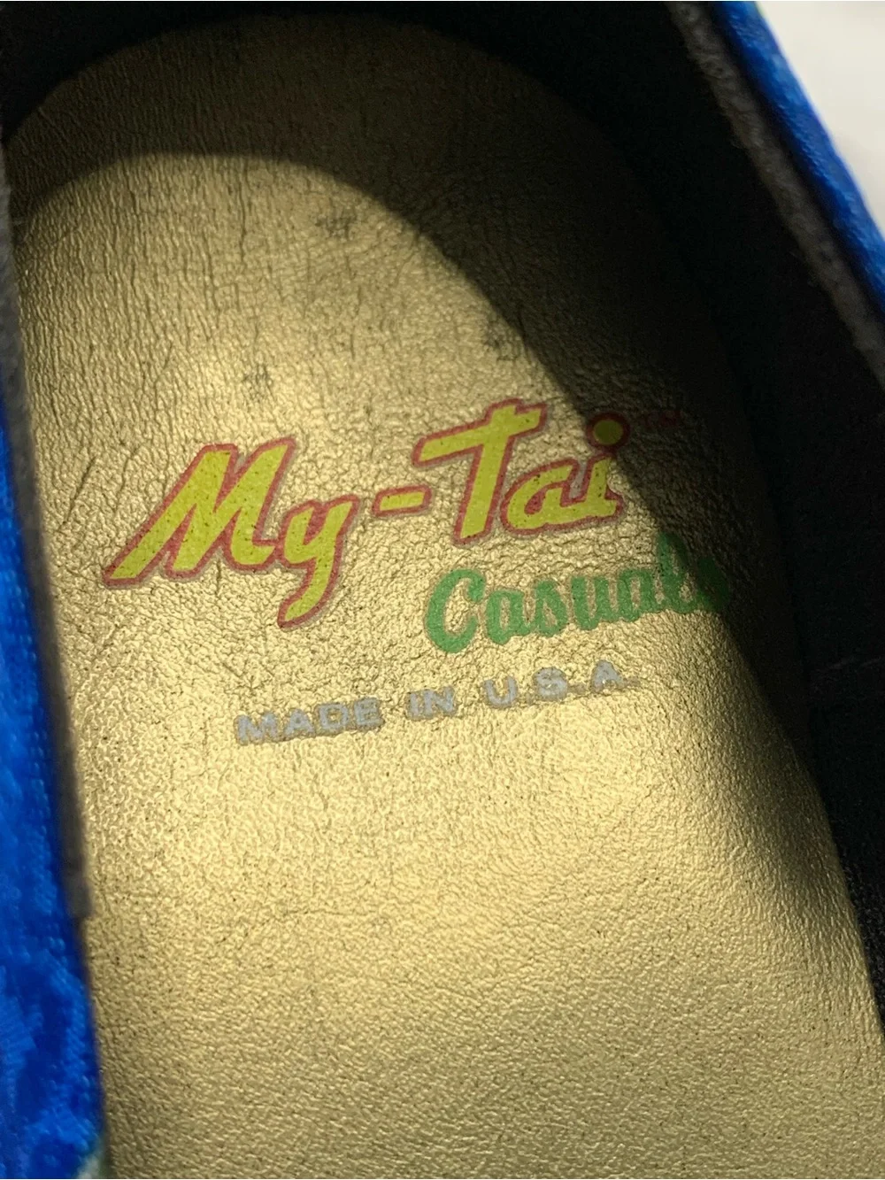 Mai-Tai VTG Blue Patterned Women's Kitten Heels